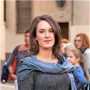 Insegnante di materie musicali di base, pianoforte, solfeggio e armonia